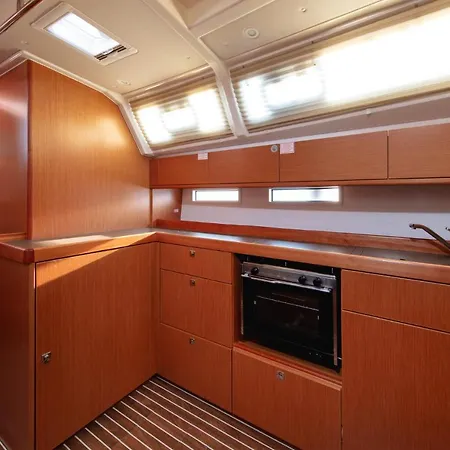 Bavaria Cruiser 46- Josip * スプリト